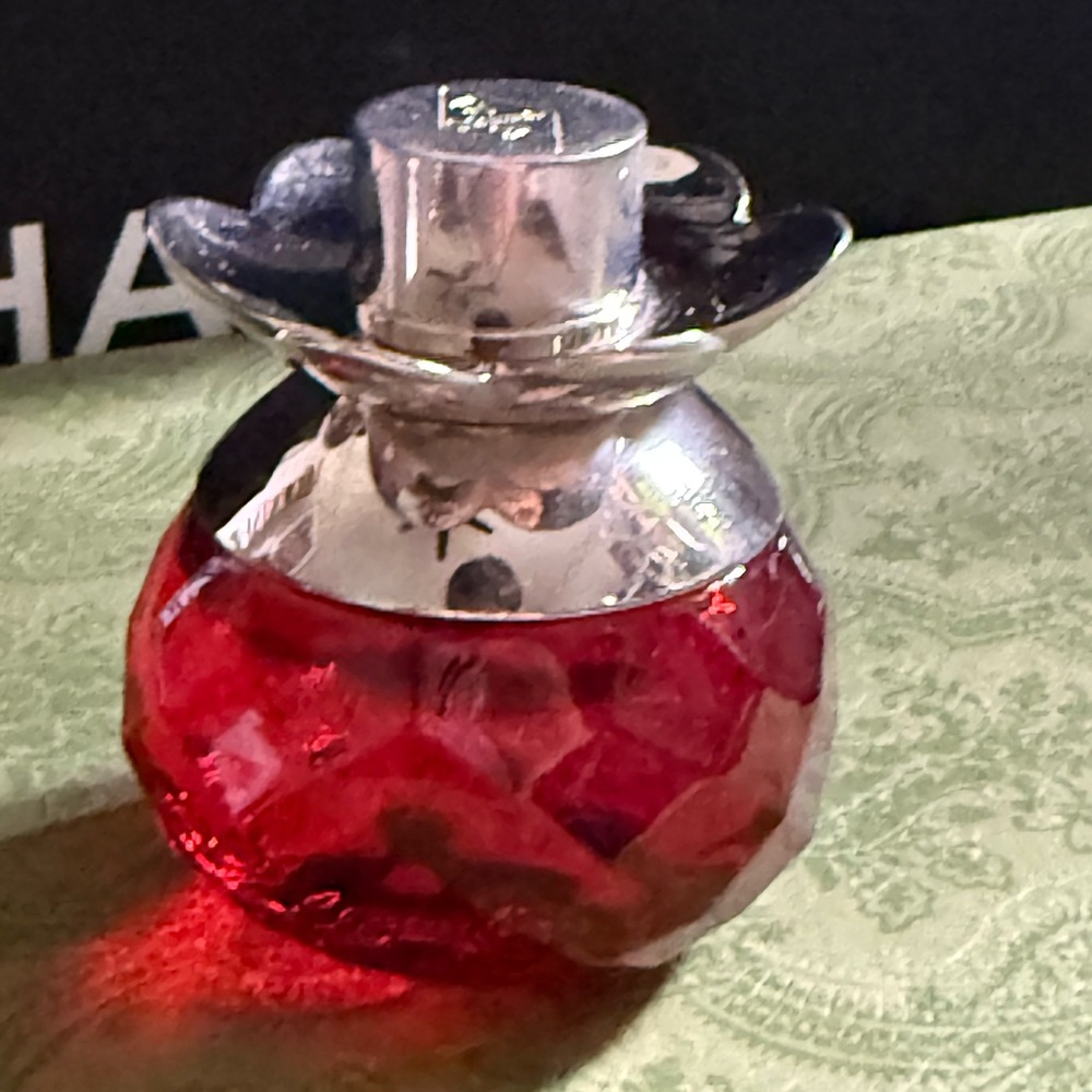 Van Cleef & Arpels Red and Silver Perfume 30 ml